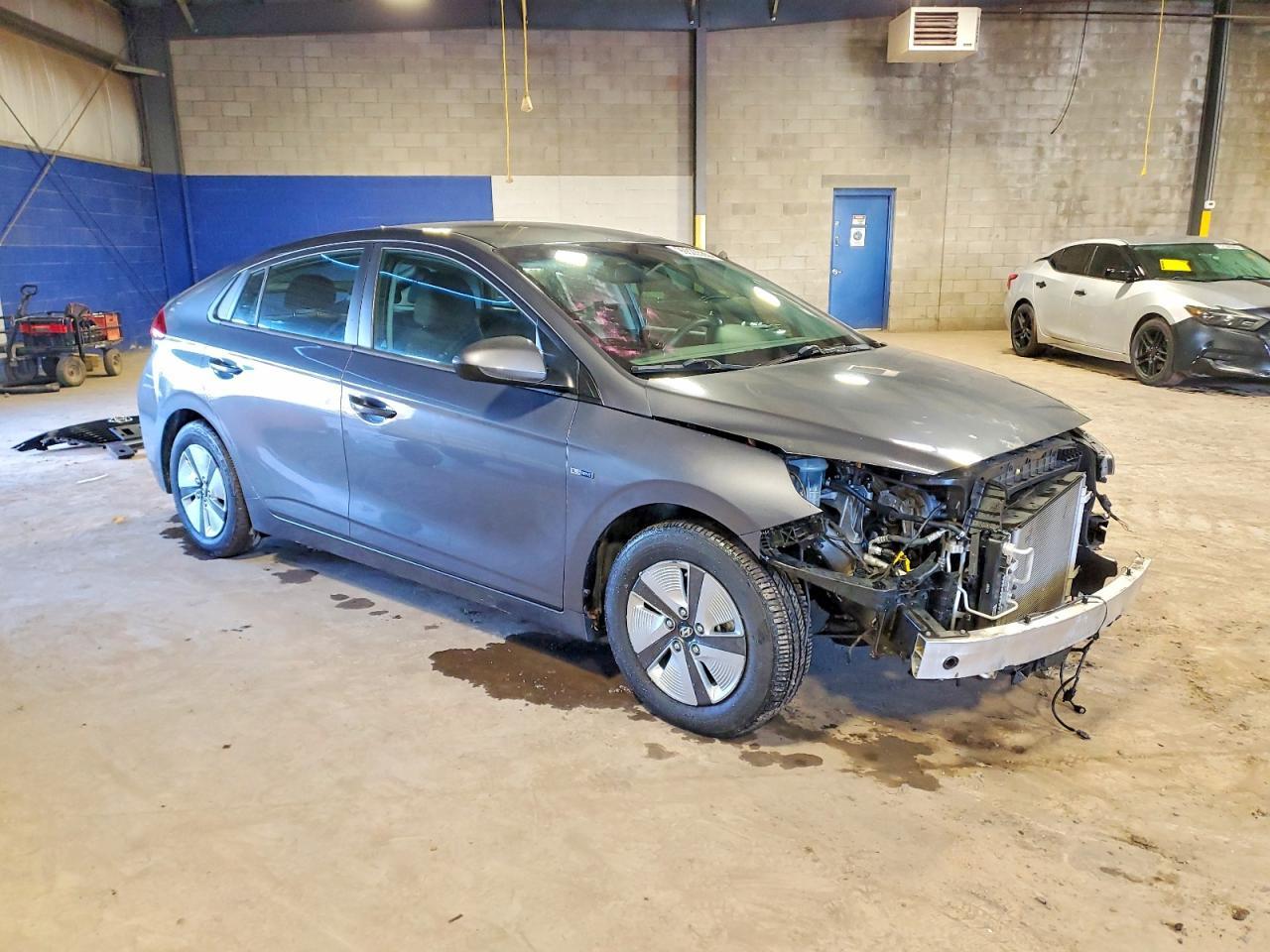 2019 Hyundai Ioniq Hybrid Blue - Фото 4