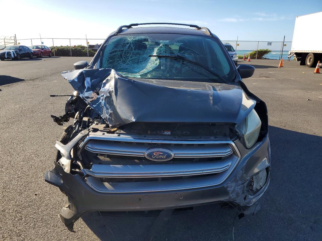 2017 Ford Escape Se - Фото 5