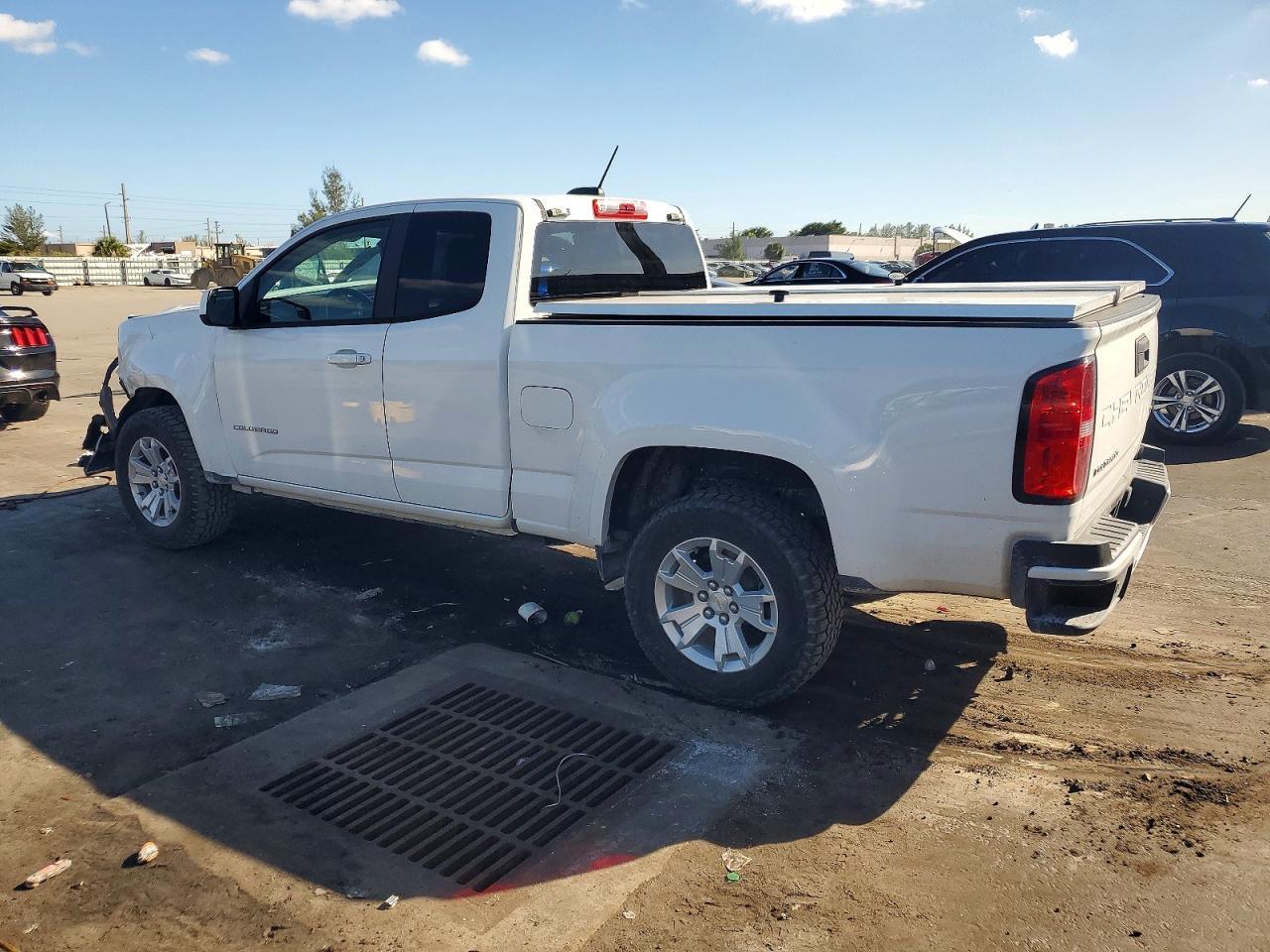 2021 Chevrolet Colorado Lt - Image 3