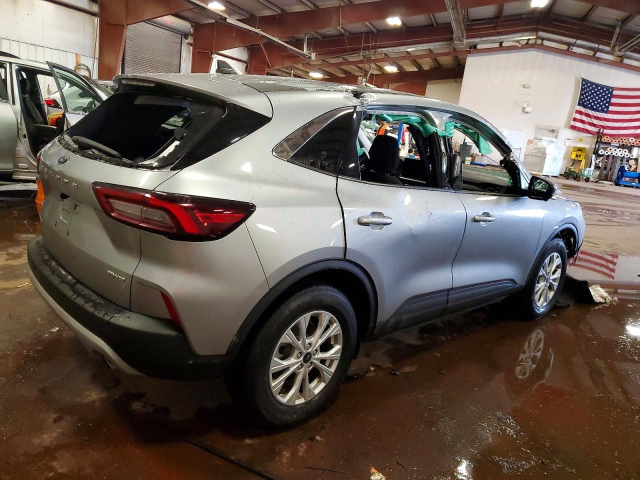 2024 Ford Escape Active - Фото 3