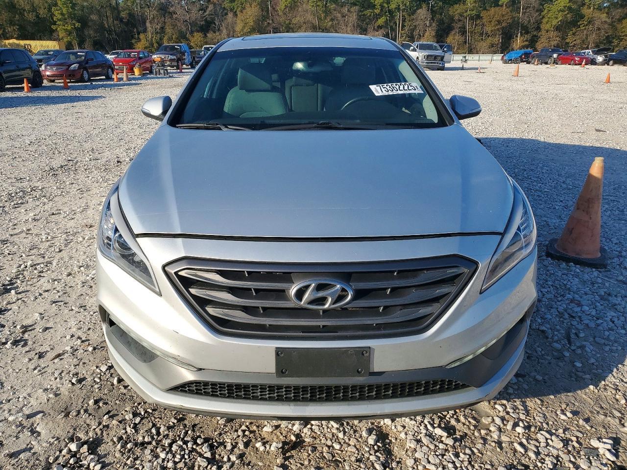 2016 Hyundai Sonata Sport - Image 5