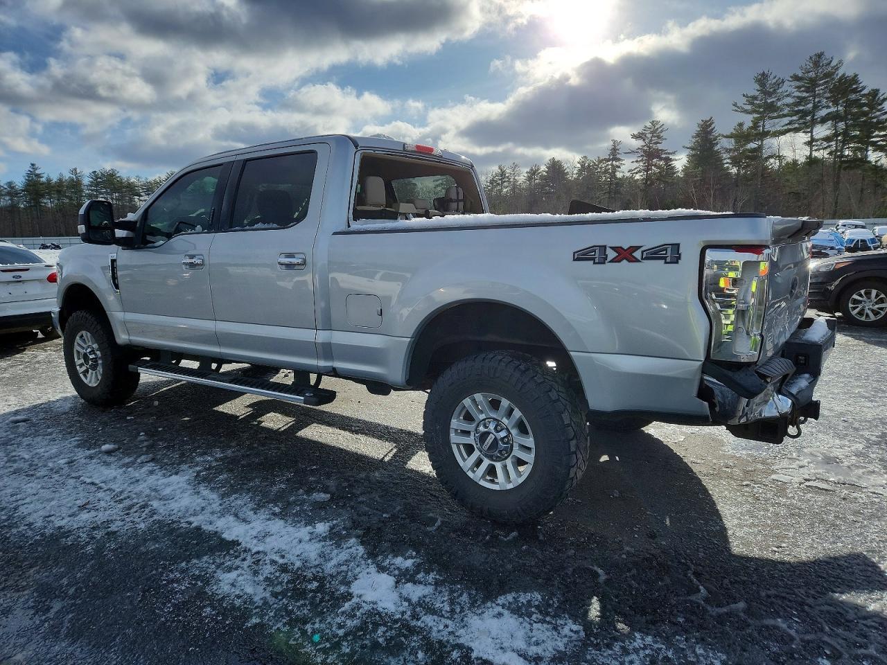 2018 Ford F250 Super Duty - Image 2
