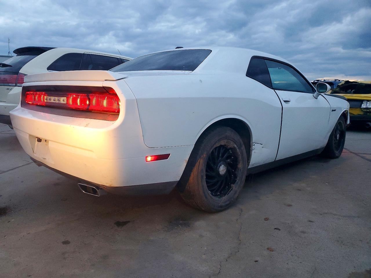 2014 Dodge Challenger R/T - Фото 3