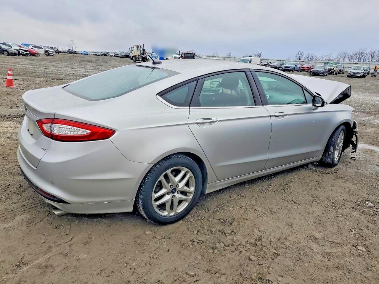 2016 Ford Fusion Se - Фото 3
