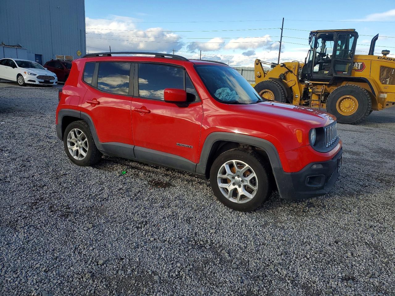 2015 Jeep Renegade Latitude - Image 4