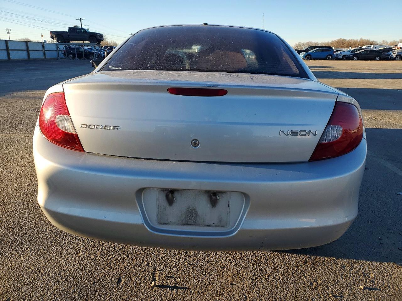 2002 Dodge Neon - Image 6