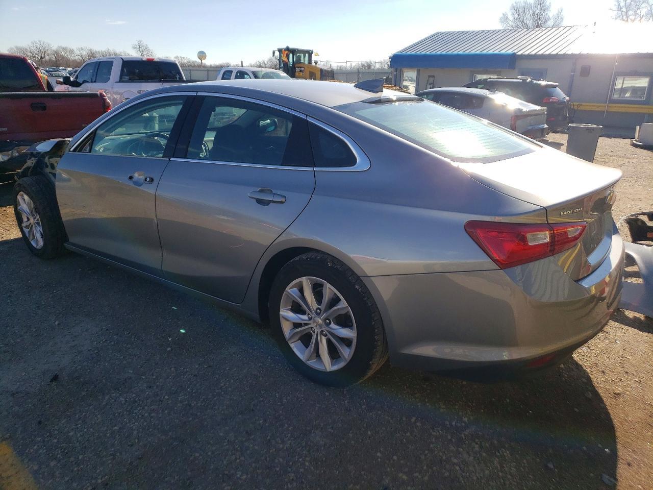 2023 Chevrolet Malibu Lt - Фото 2