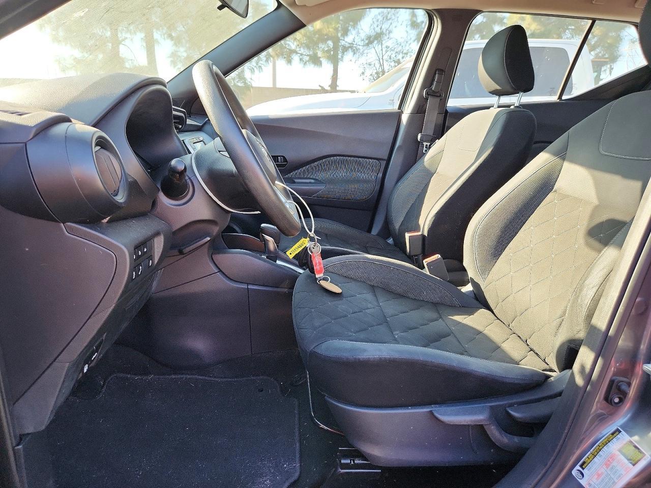 2020 Nissan Kicks S - Фото 7
