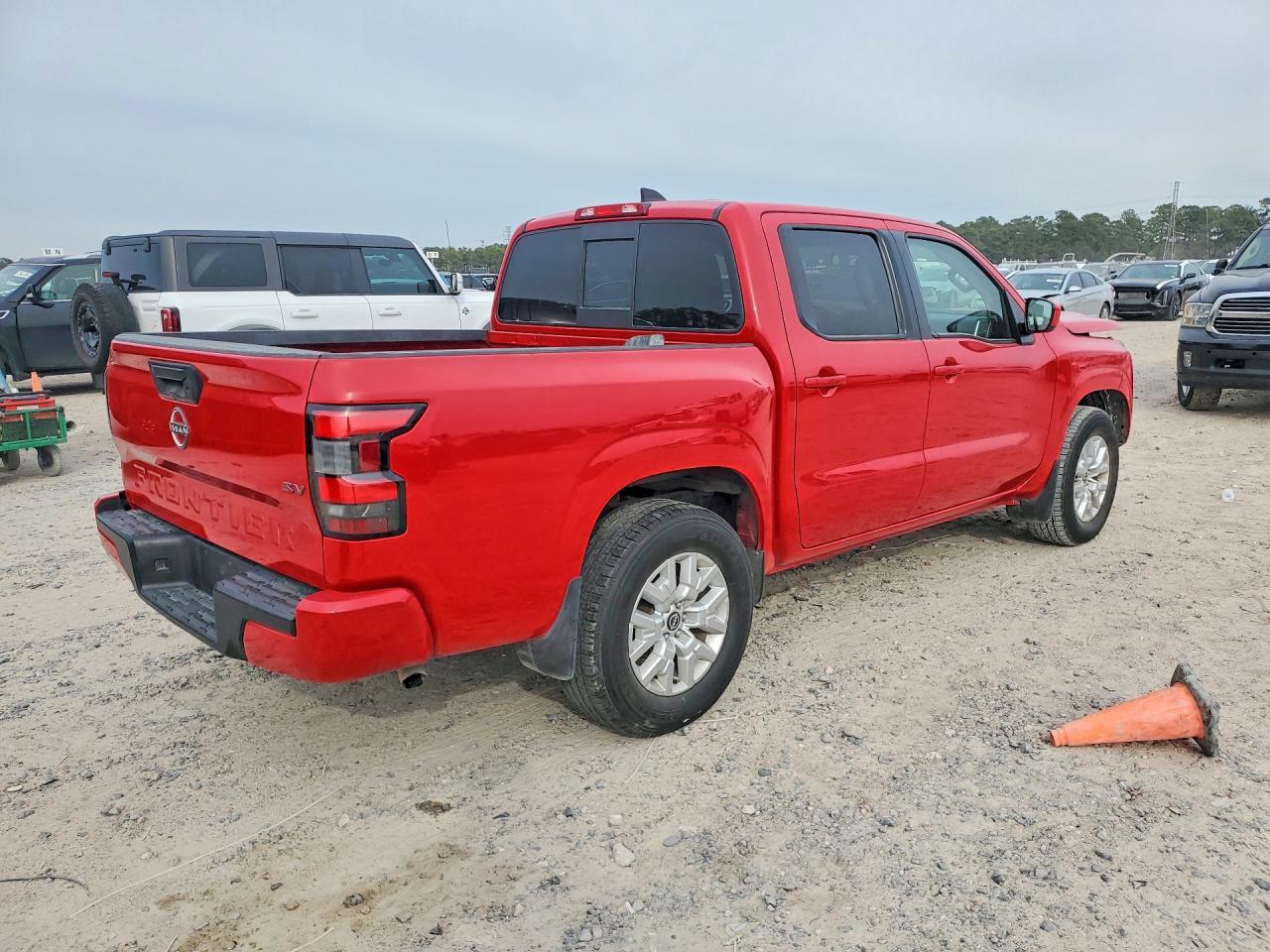 2022 Nissan Frontier S - Image 3