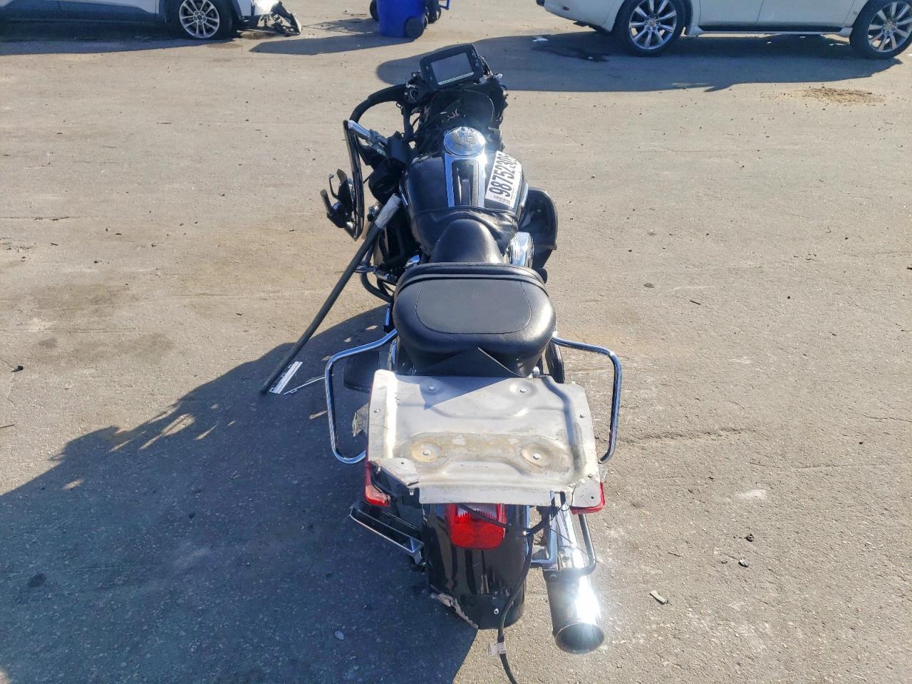 2018 Harley-Davidson Fltru - Image 6