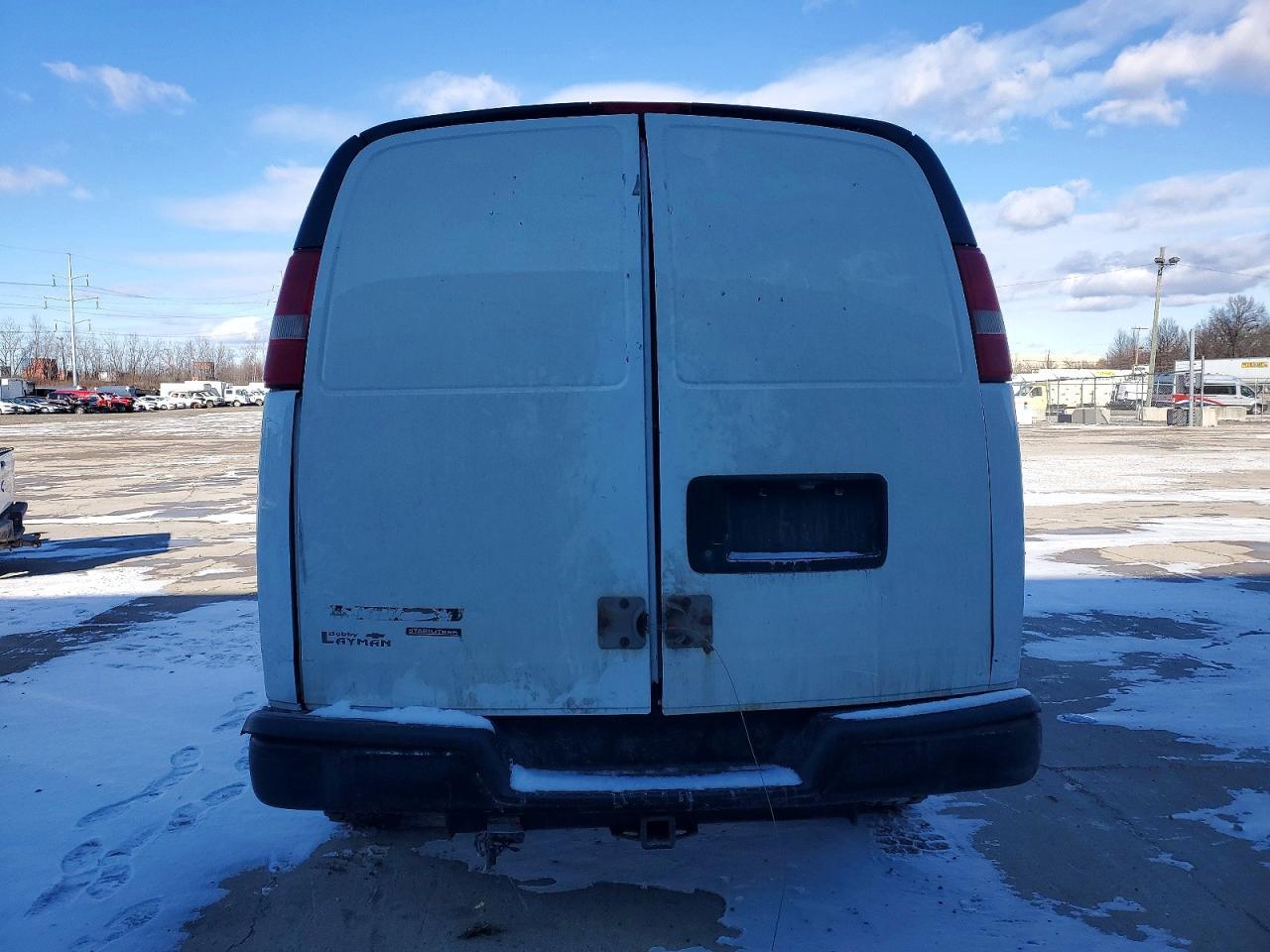 2014 Chevrolet Express G2500 Delivery Van - Фото 6