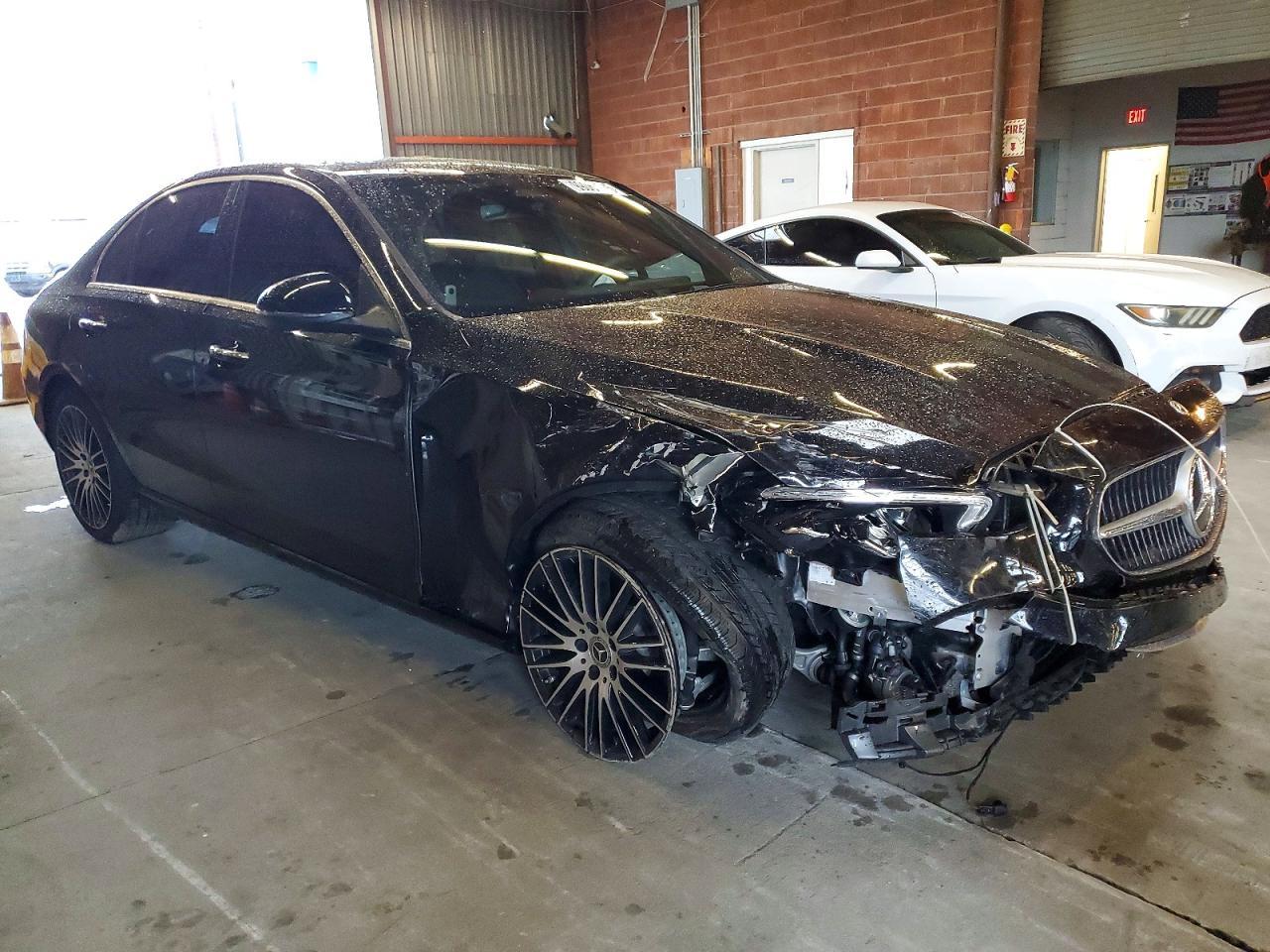 2024 Mercedes-Benz C 300 - Фото 4