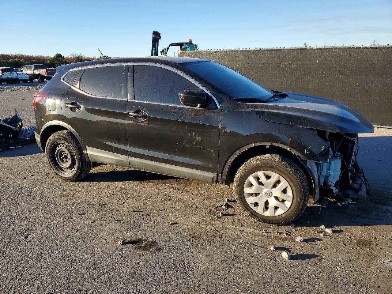 2020 Nissan Rogue Sport S - Image 4