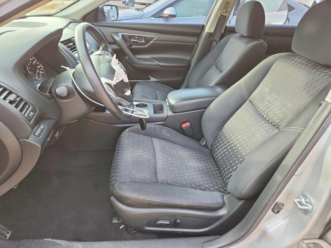 2017 Nissan Altima 2.5 - Фото 7