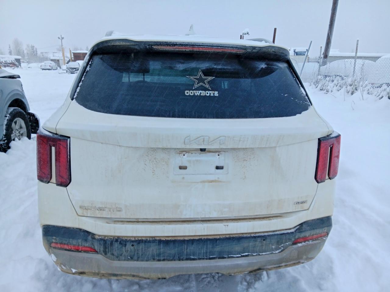 2025 Kia Sorento Ex - Image 6