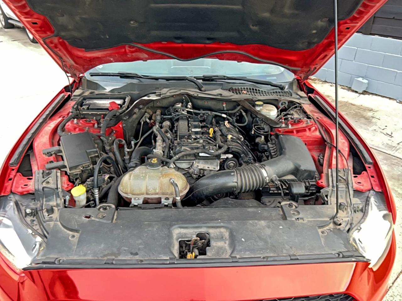 2017 Ford Mustang - Фото 7