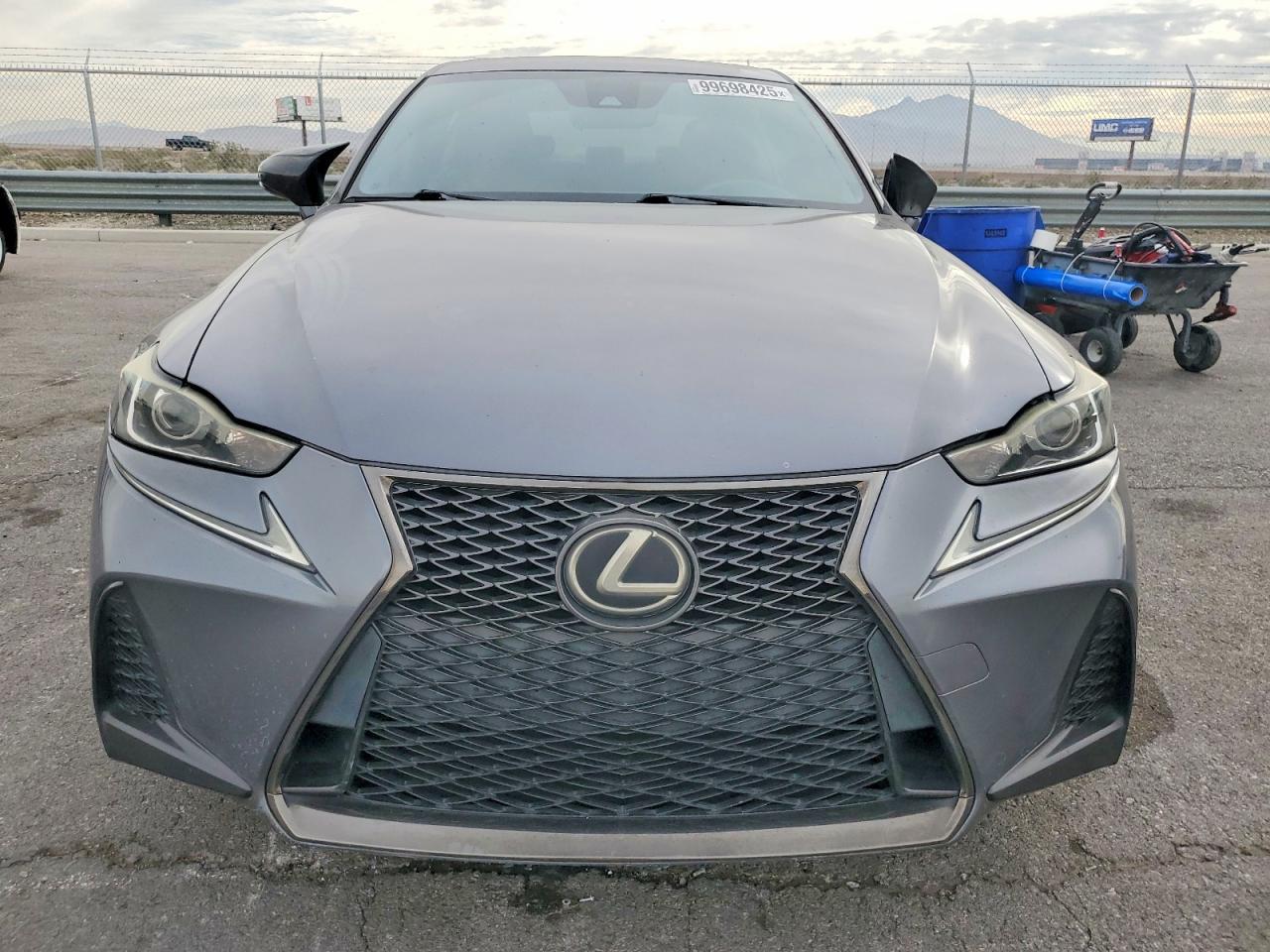 2017 Lexus Is 200T - Фото 5