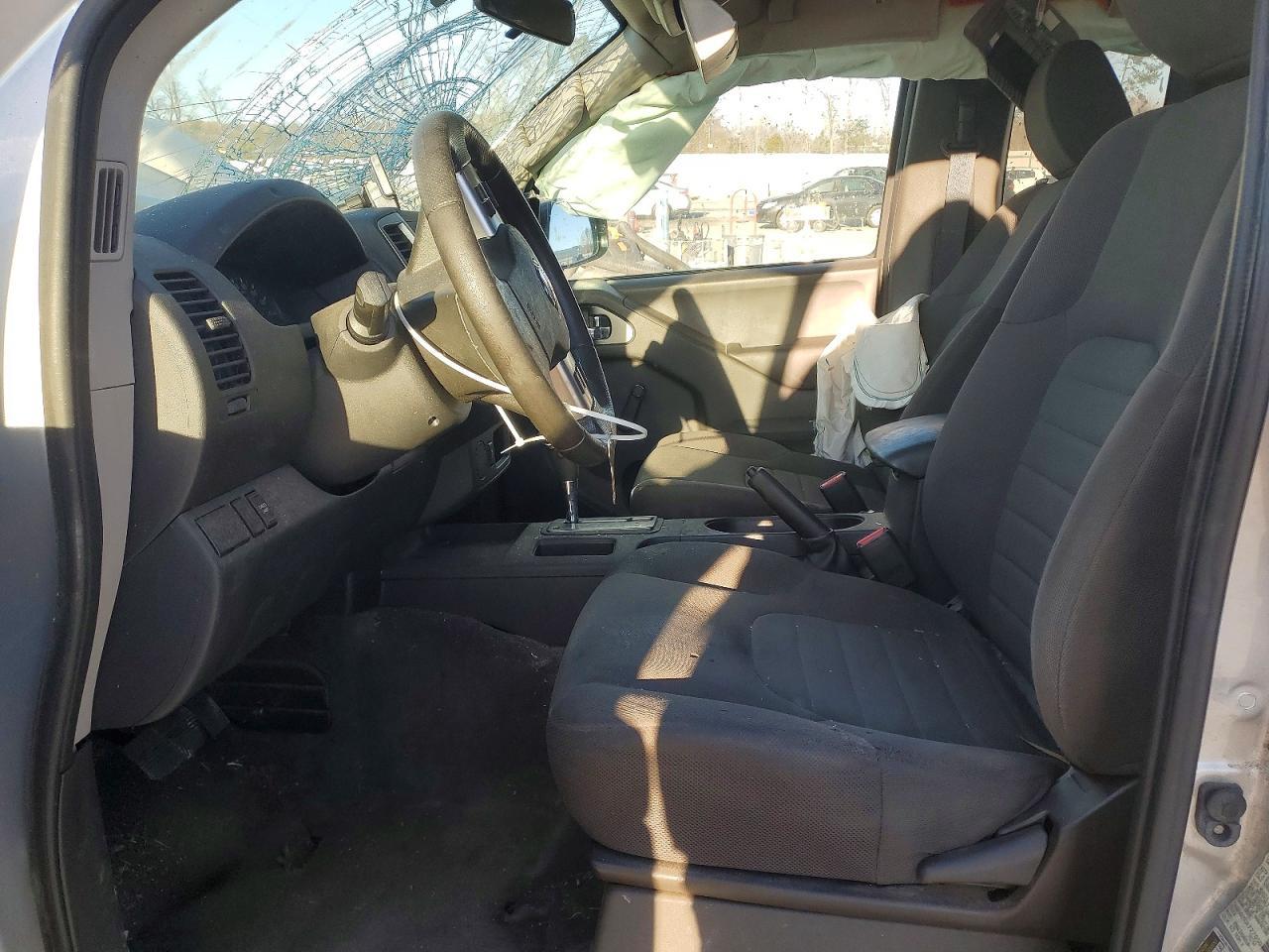 2018 Nissan Frontier S - Фото 7