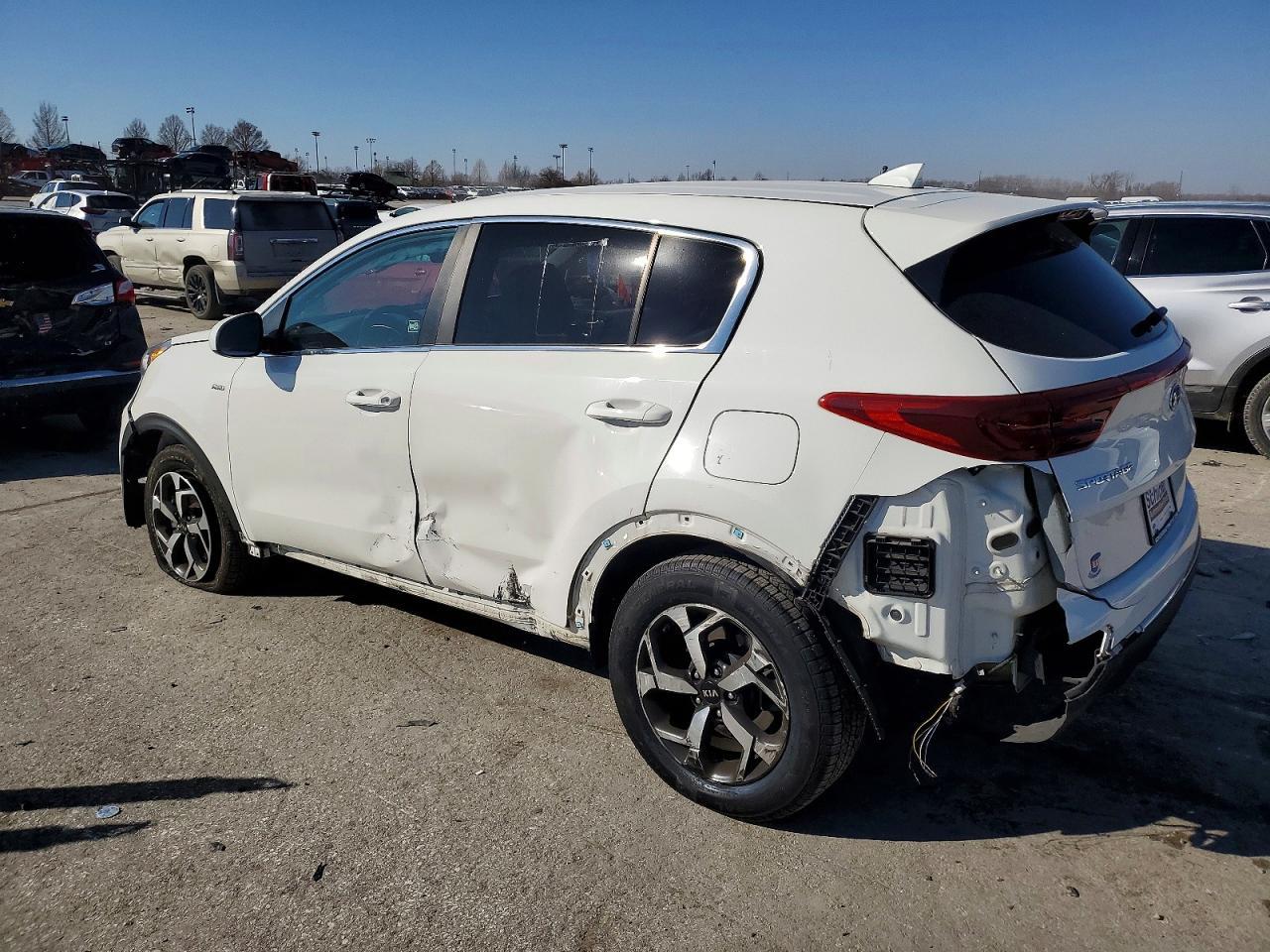 2020 Kia Sportage Lx - Фото 2