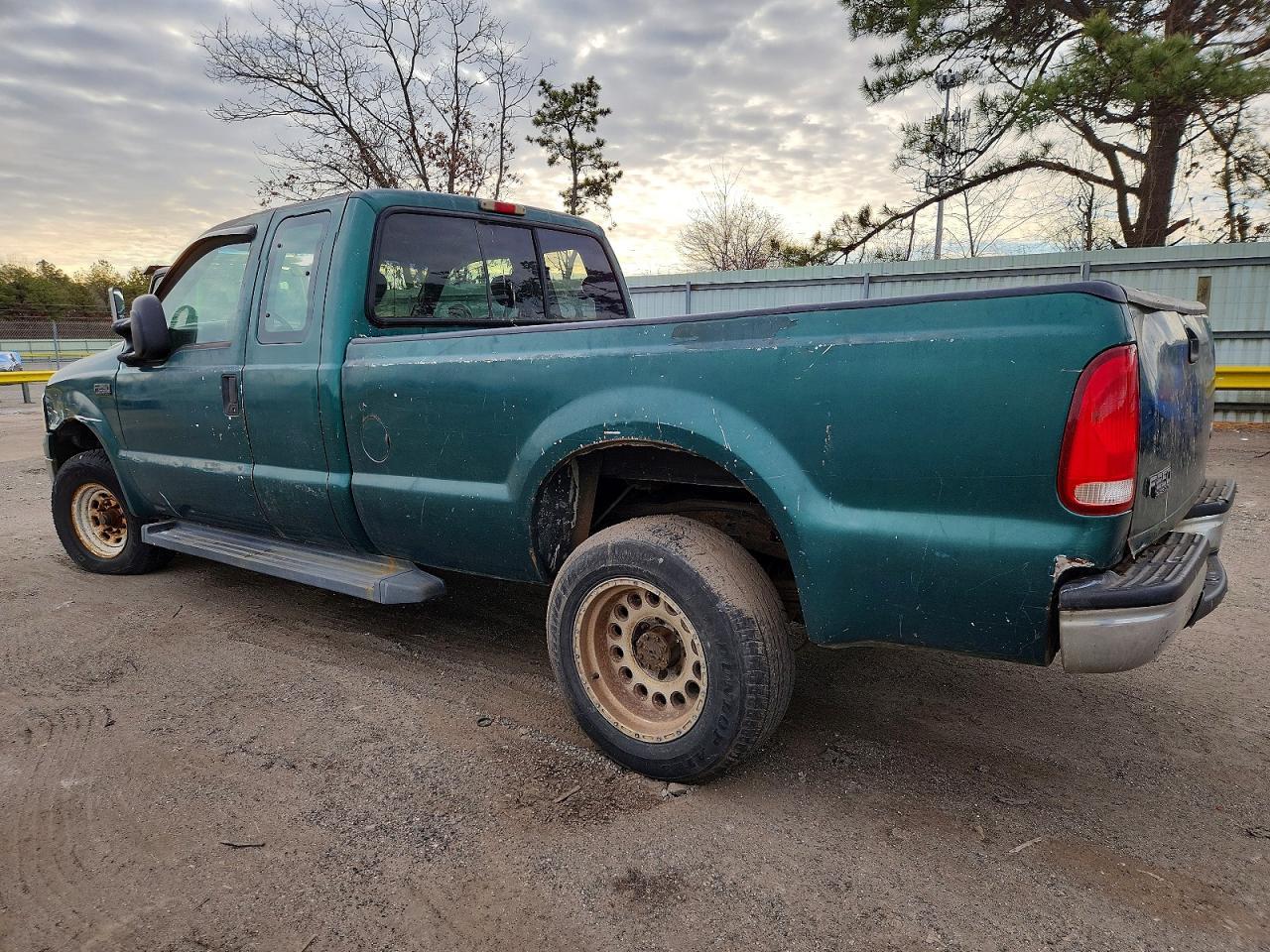 2000 Ford F250 Super Duty - Фото 2