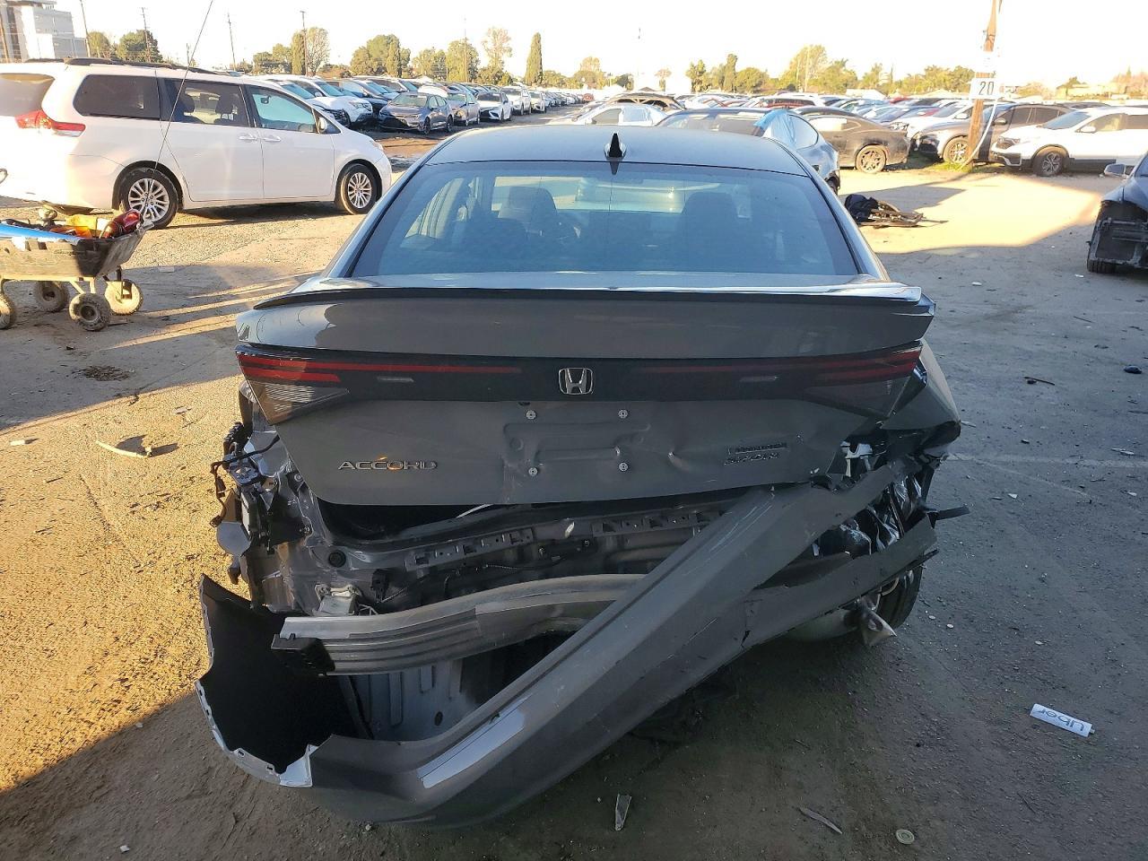 2025 Honda Accord Hybrid Sport - Фото 6