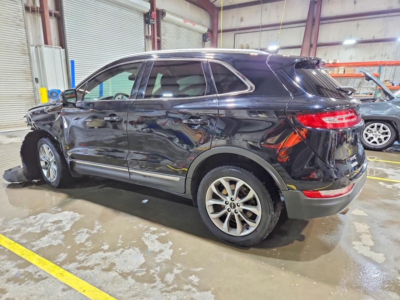 2017 Lincoln Mkc Select - Image 2