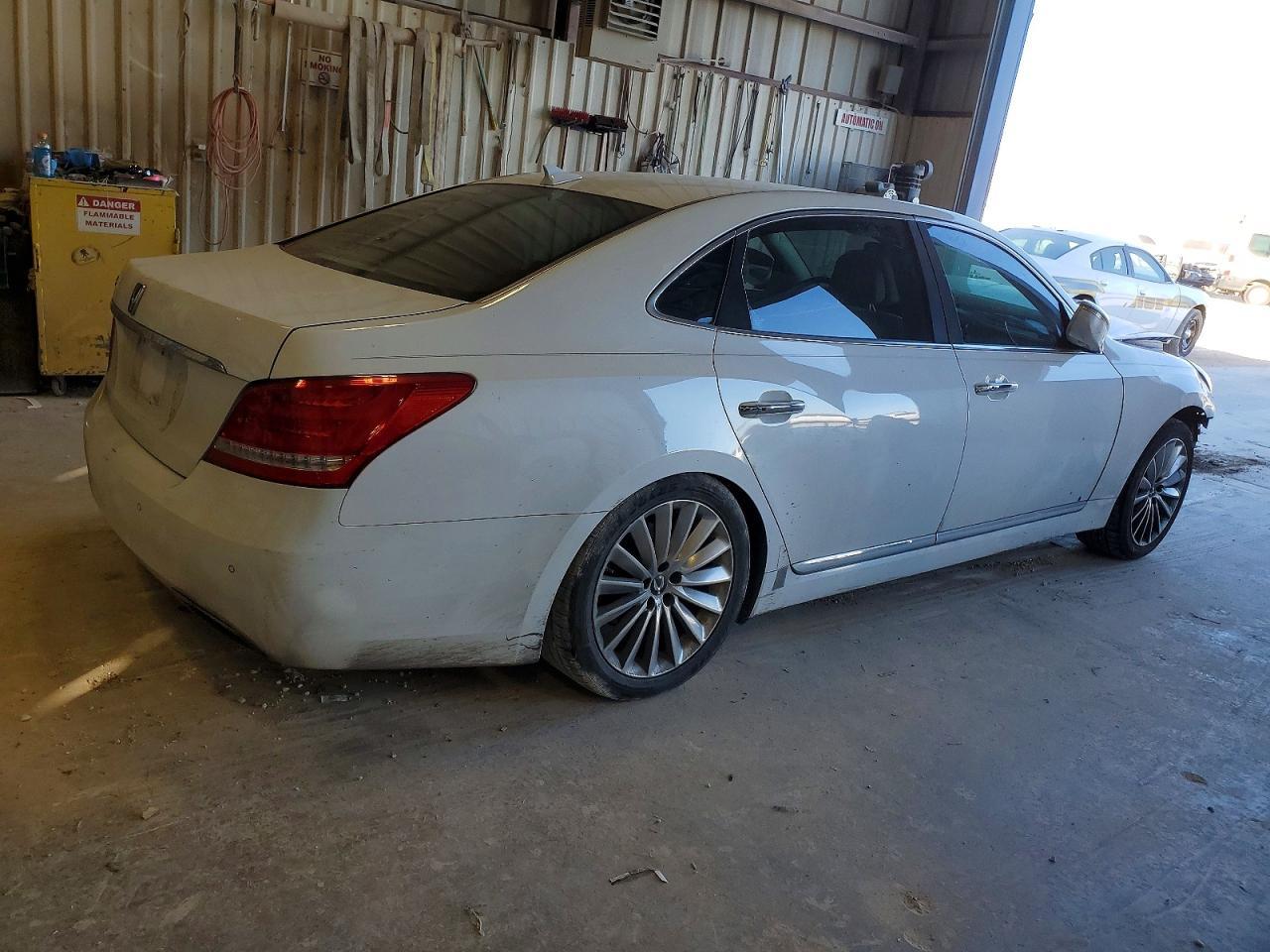 2015 Hyundai Equus Signature - Фото 3