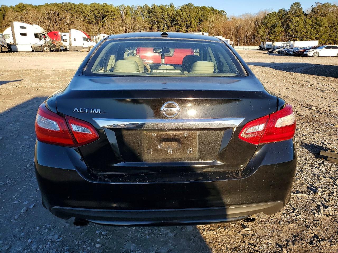 2016 Nissan Altima 2.5 - Фото 6
