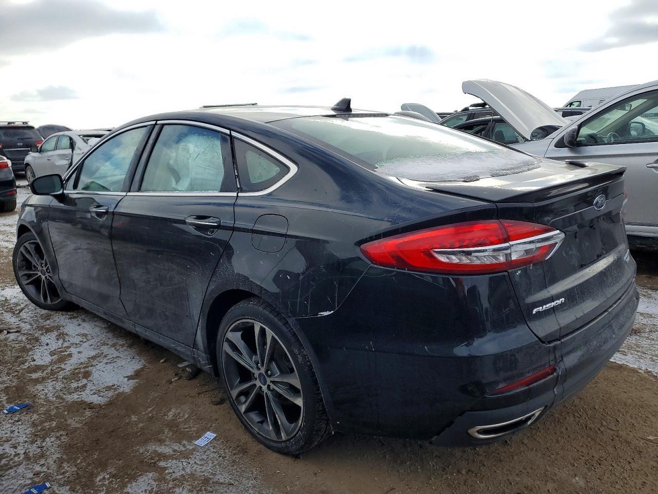 2020 Ford Fusion Titanium - Фото 2