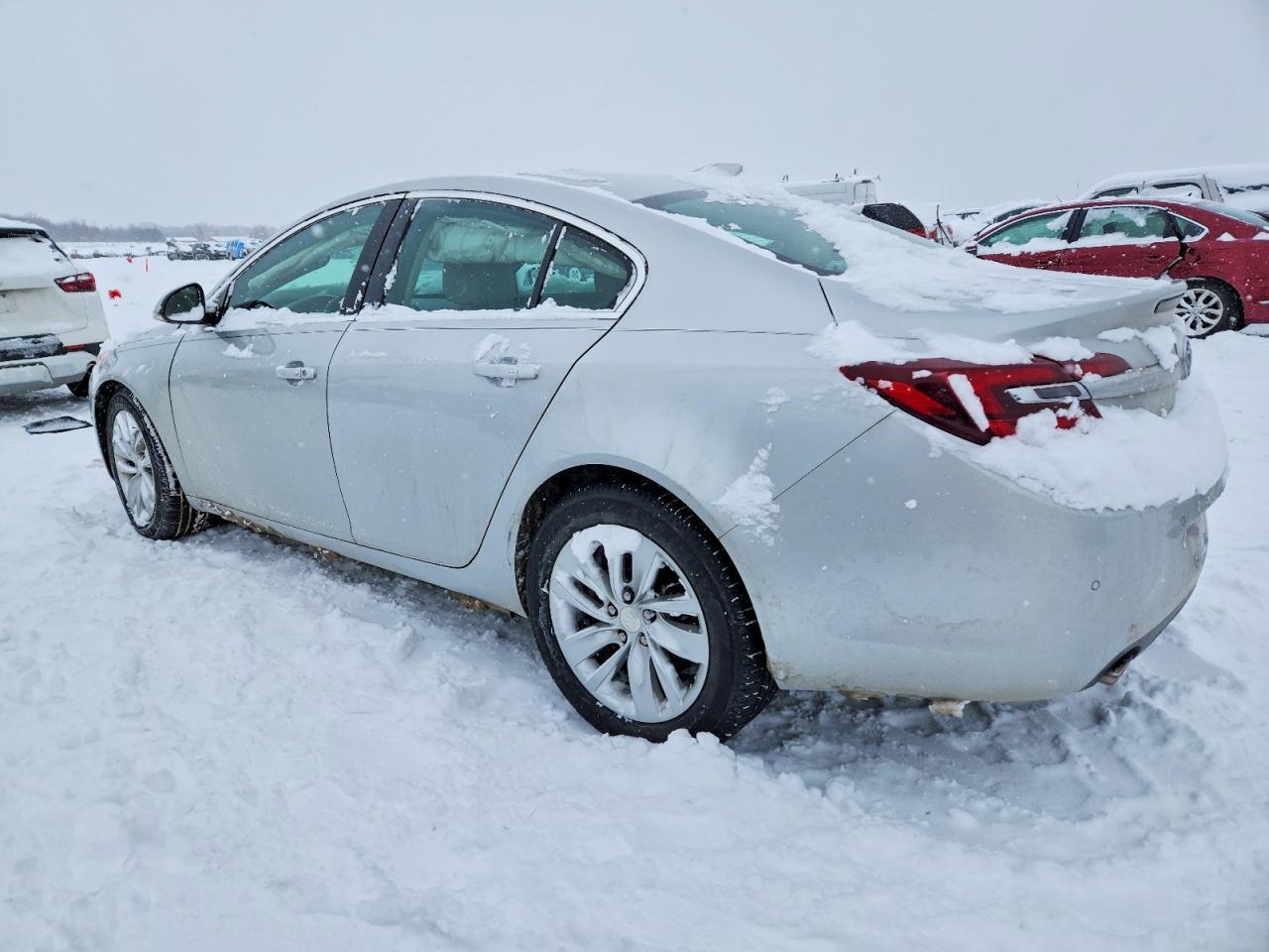 2017 Buick Regal Premium - Фото 2