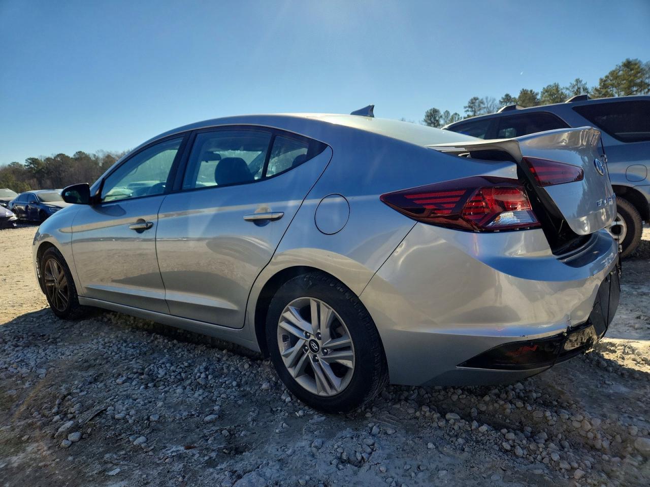 2020 Hyundai Elantra Sel - Image 2