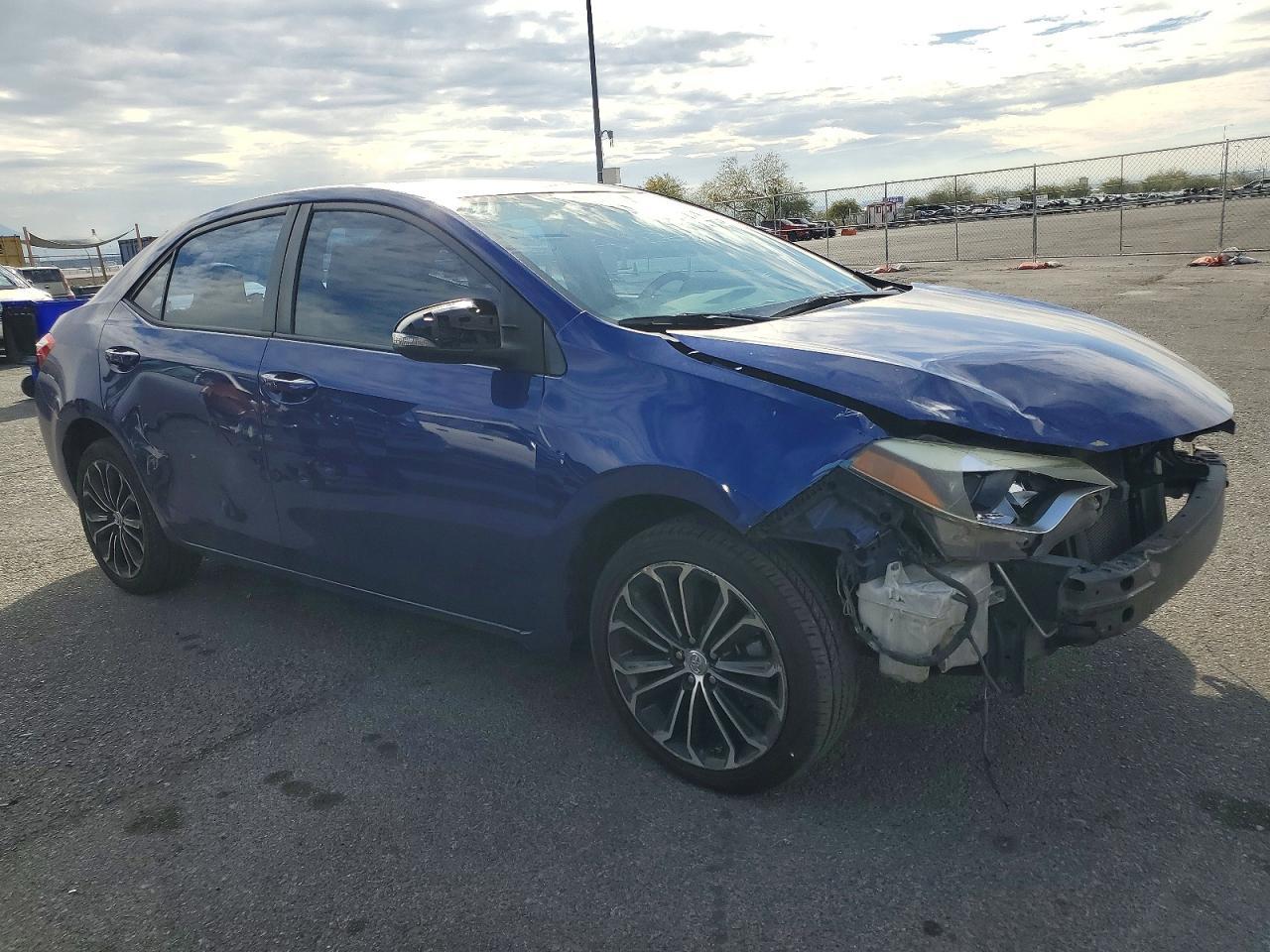 2014 Toyota Corolla S Plus - Фото 4