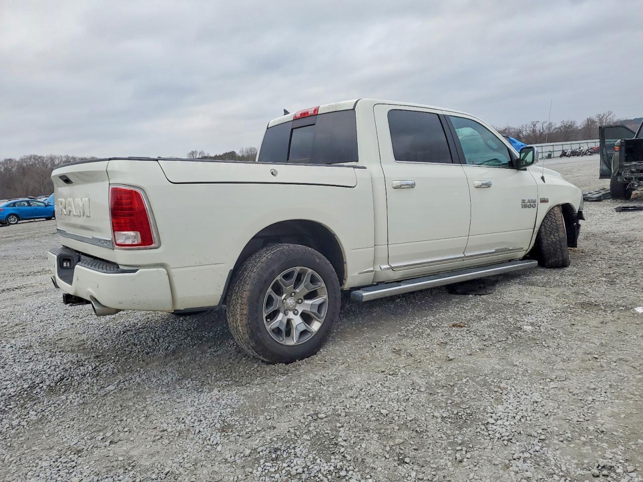2018 Ram 1500 Longhorn - Image 3
