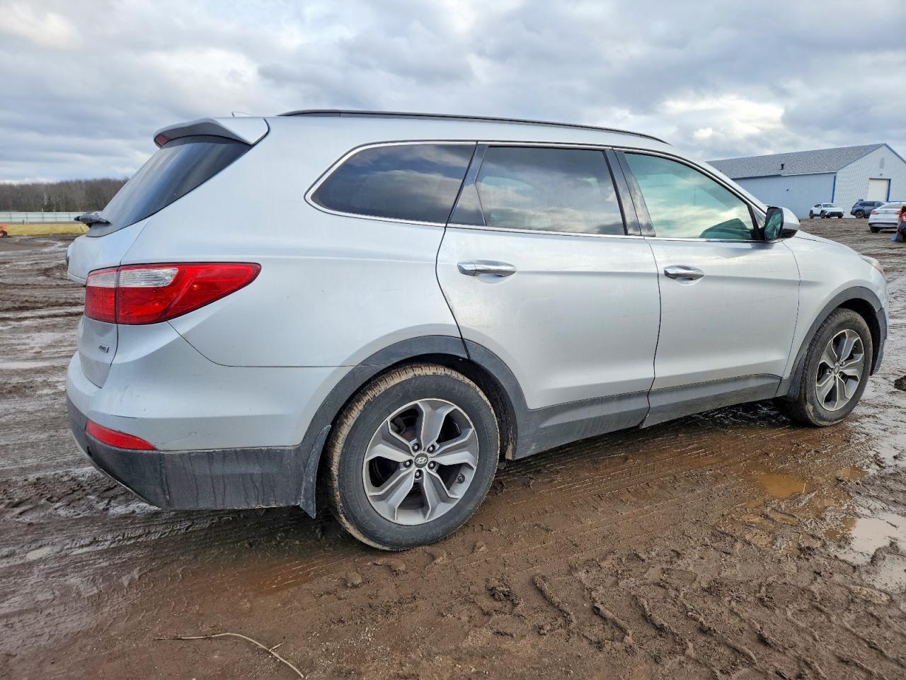 2016 Hyundai Santa Fe - Фото 3