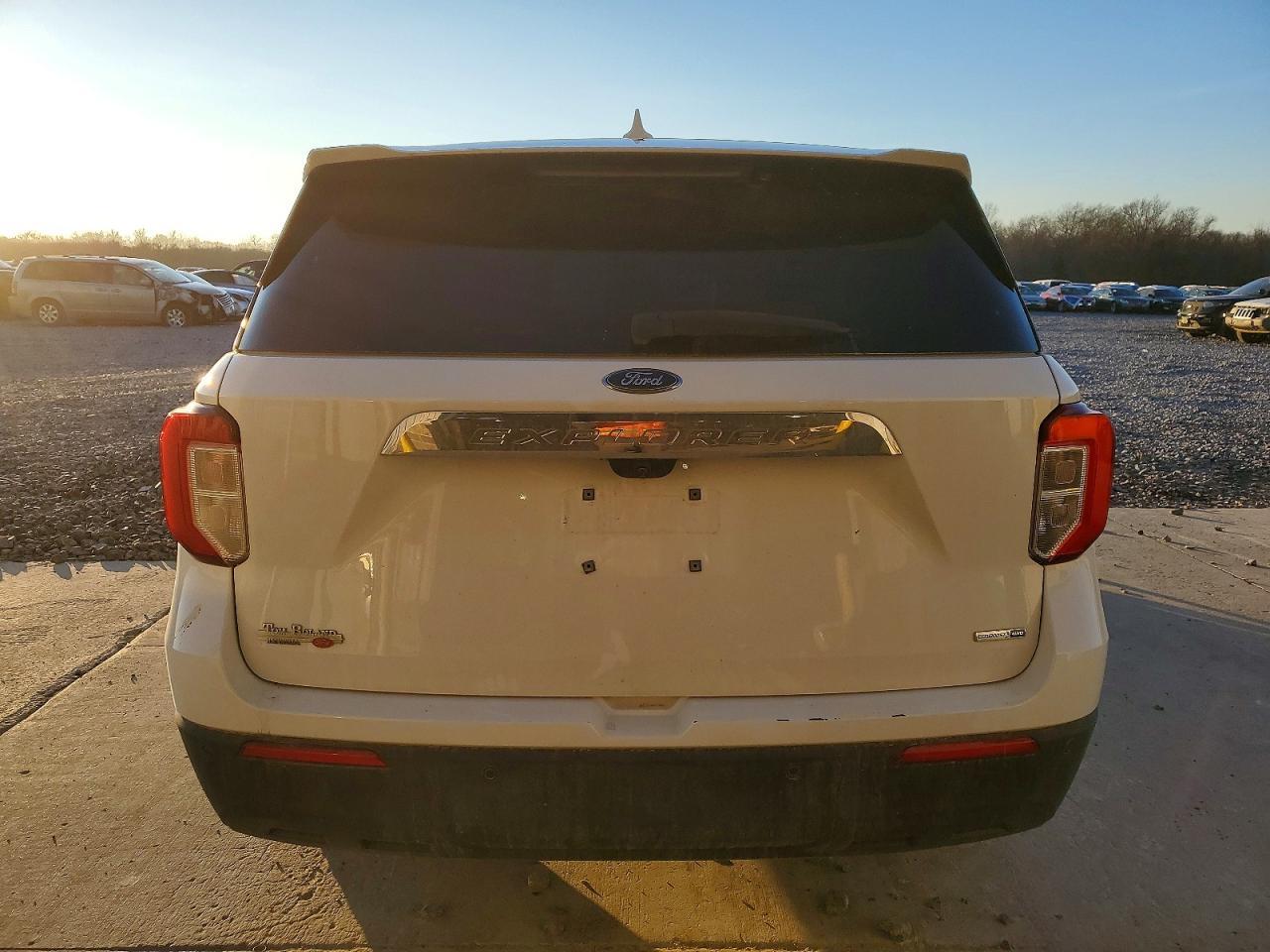 2020 Ford Explorer - Фото 6