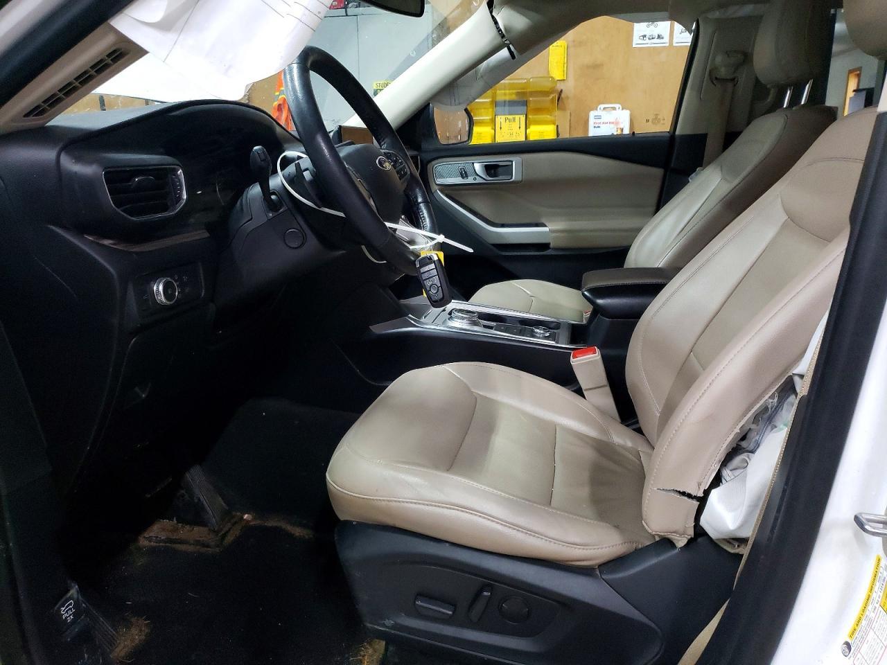 2021 Ford Explorer Limited - Image 7