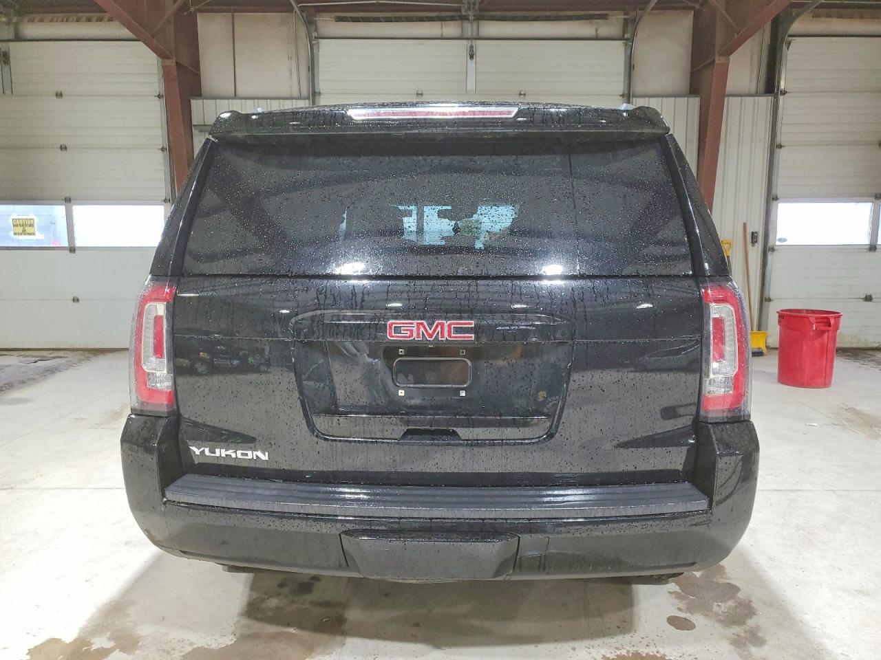 2017 GMC Yukon Slt - Image 6