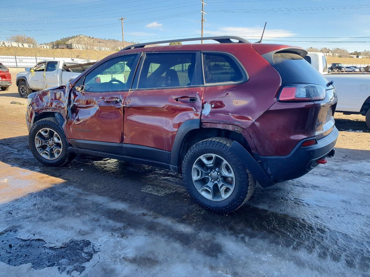 2019 Jeep Cherokee Trailhawk - Фото 2