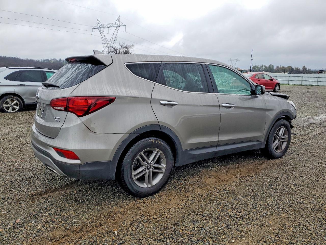 2017 Hyundai Santa Fe Sport 2.4L - Фото 3