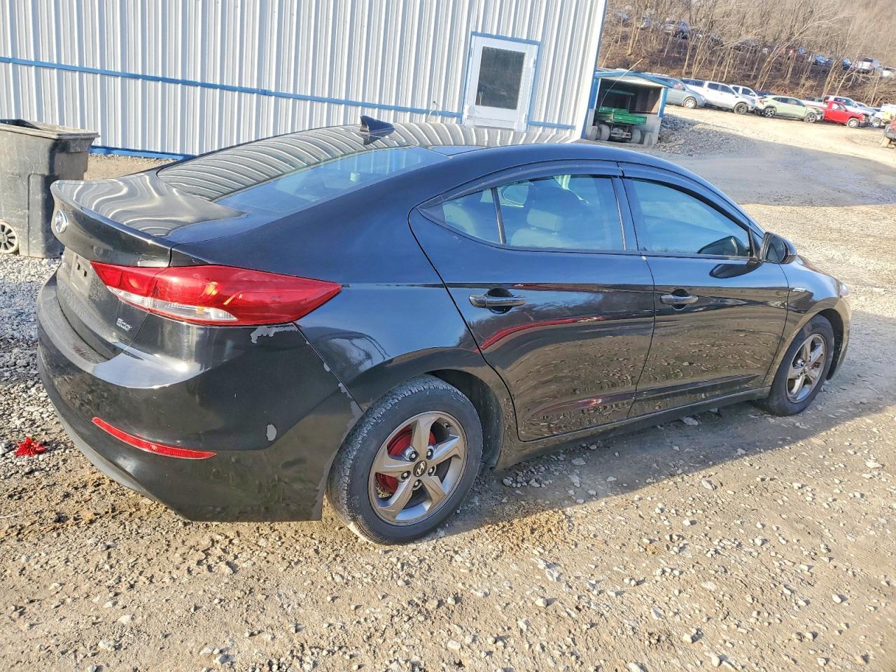 2017 Hyundai Elantra Eco - Фото 3