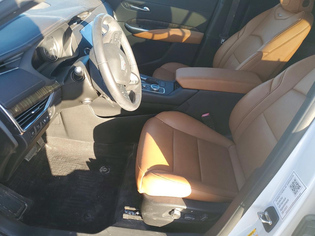 2019 Cadillac Xt4 Premium Luxury - Image 7