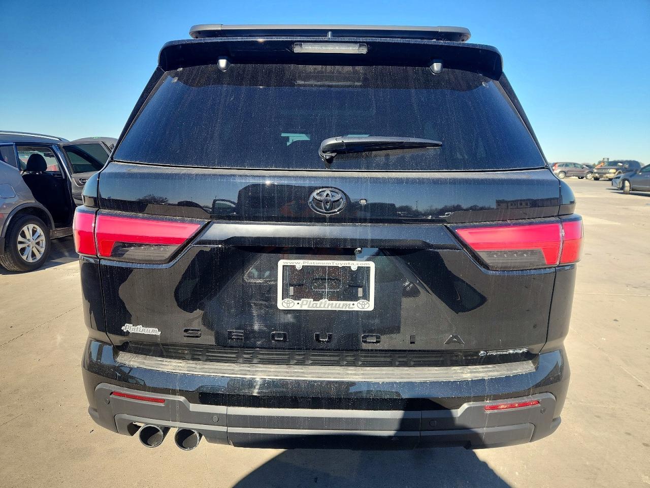 2026 Toyota Sequoia Sr5 - Фото 6