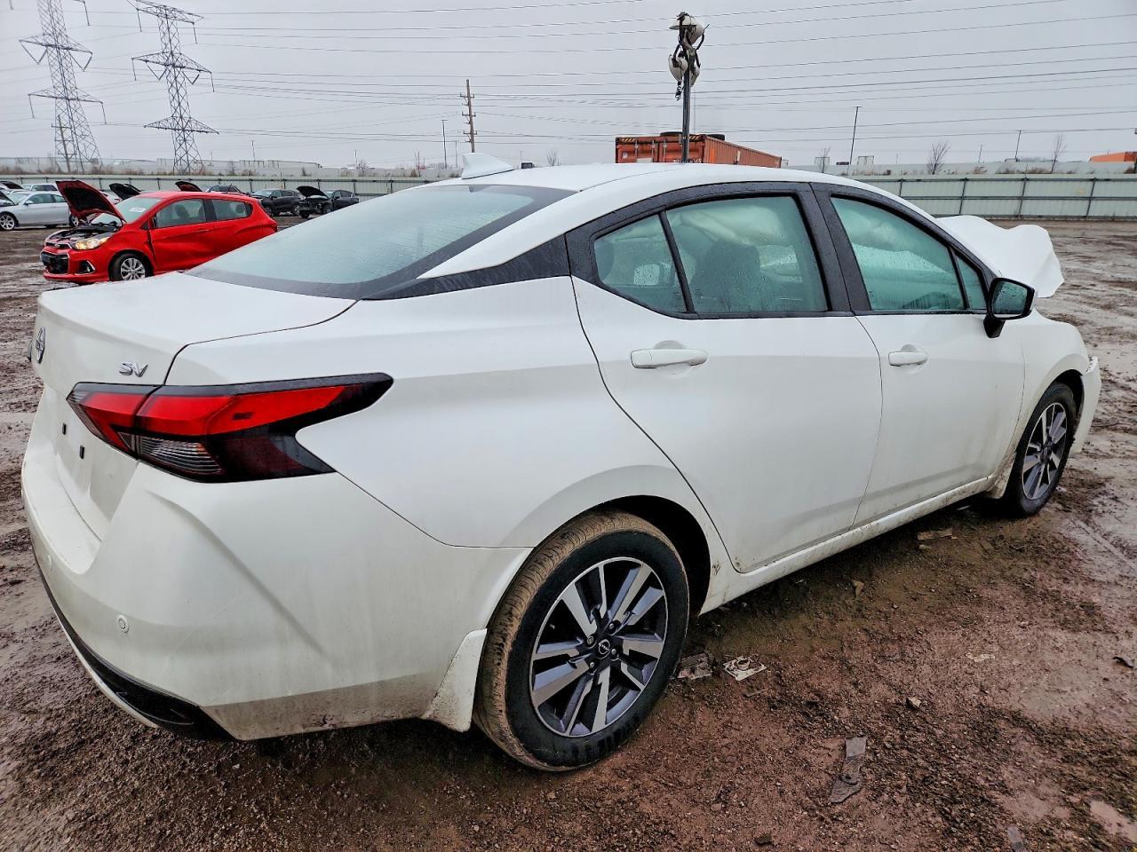 2024 Nissan Versa Sv - Image 3