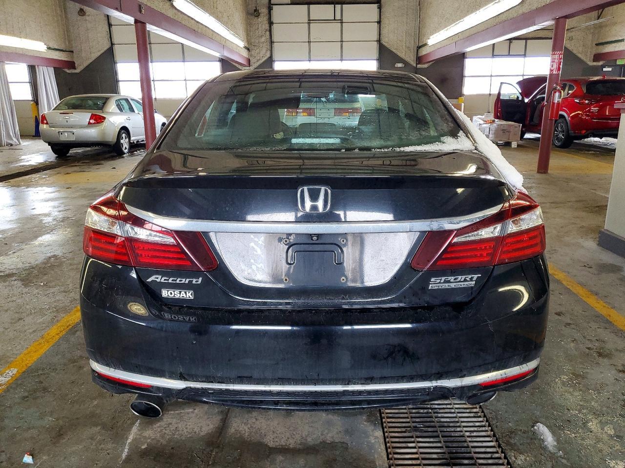 2017 Honda Accord Sport Special Edition - Фото 6