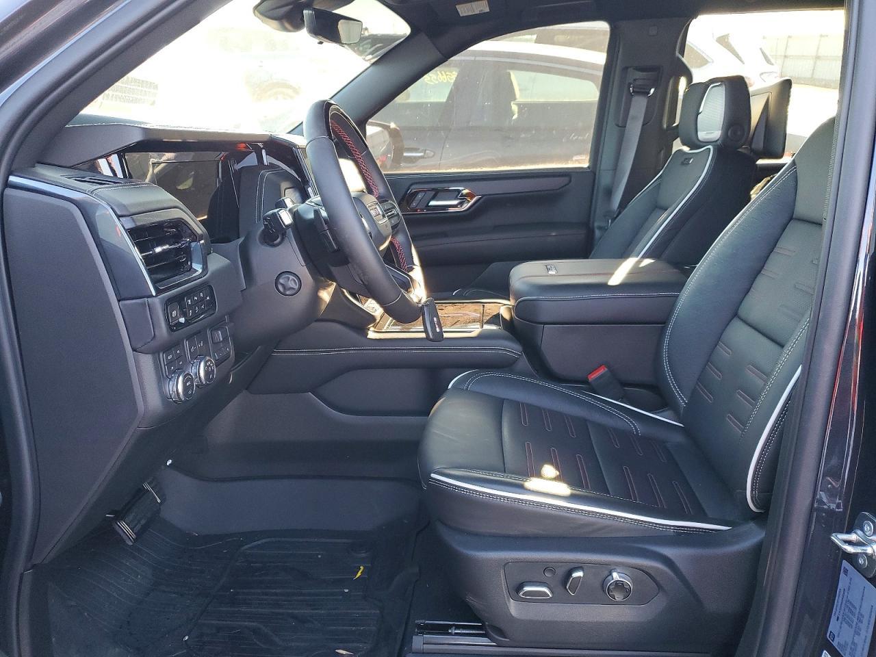 2025 GMC Yukon At4 Ultimate - Image 7