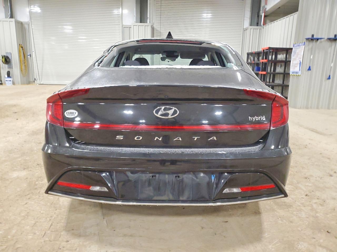2022 Hyundai Sonata Hybrid - Фото 6