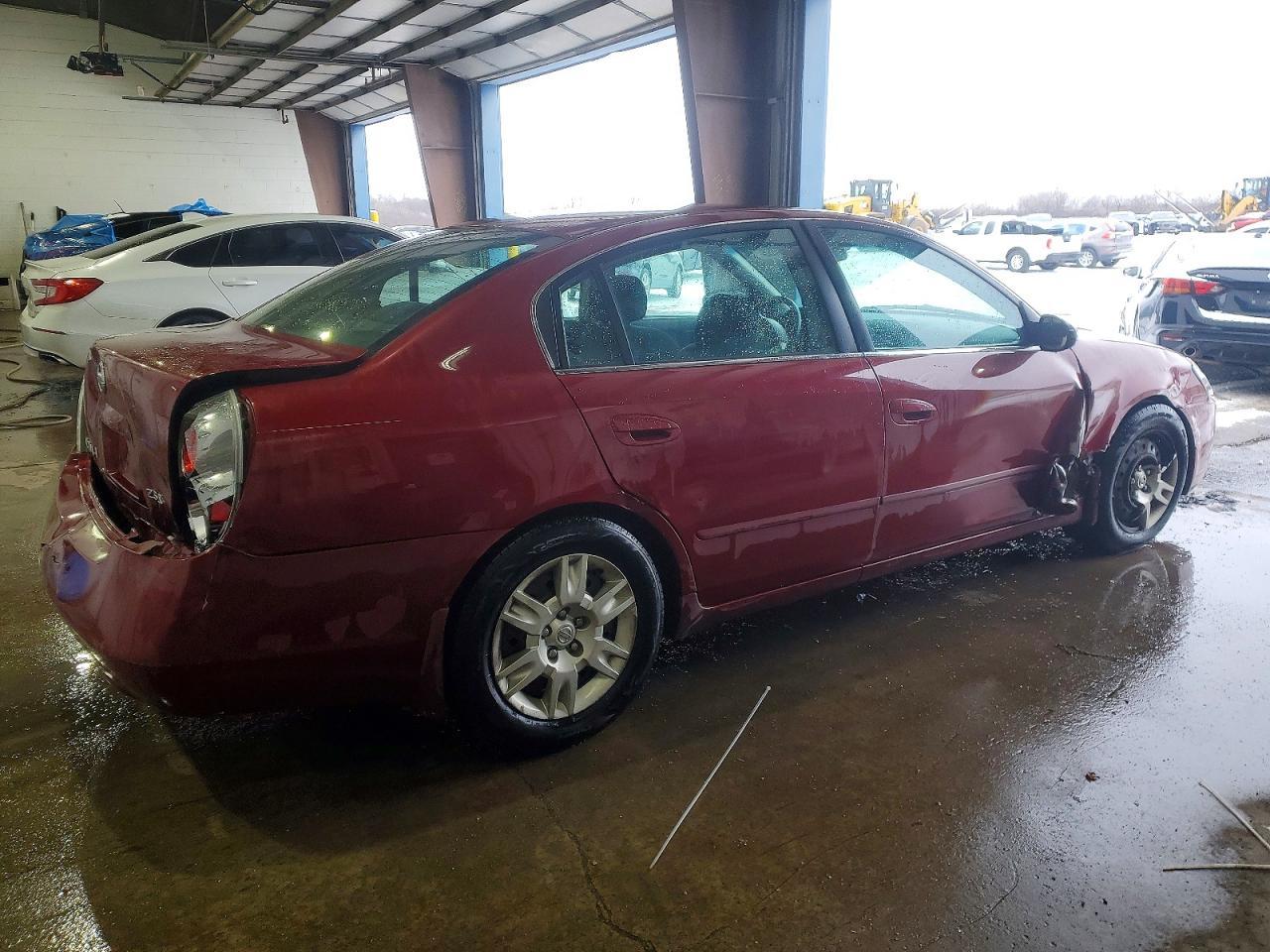 2005 Nissan Altima - Фото 3