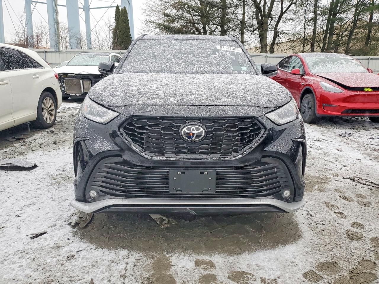 2024 Toyota Highlander Le - Фото 5