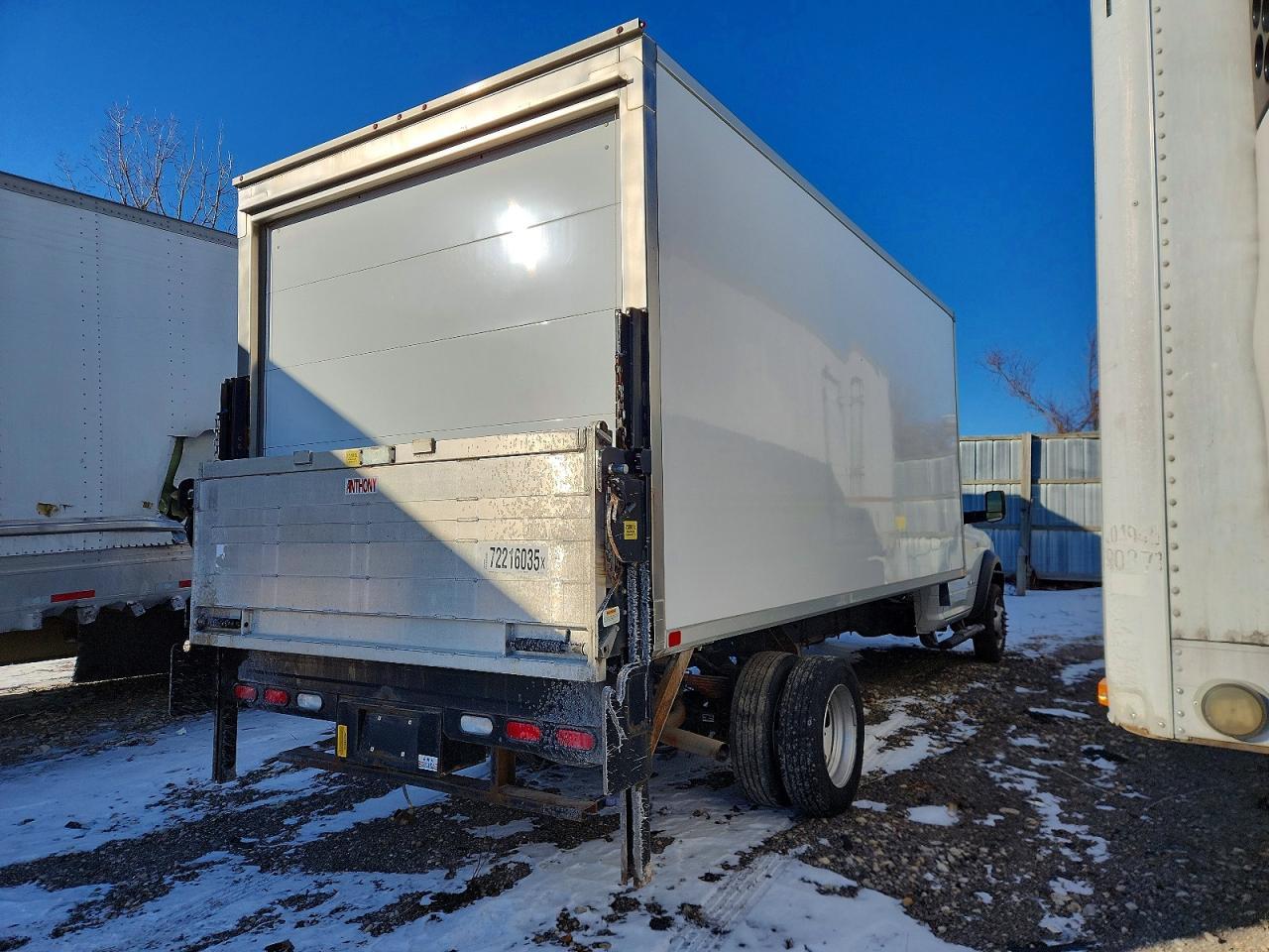 2022 Ram 5500 Refrigerated Box Truck 6.4L V8 - Фото 3