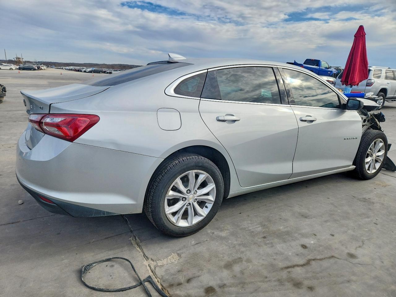 2022 Chevrolet Malibu Lt - Фото 3